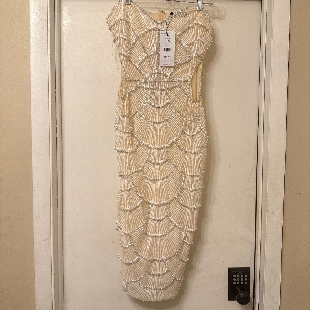 PRINCESS TREATMENT PEARL MIDI DRESS